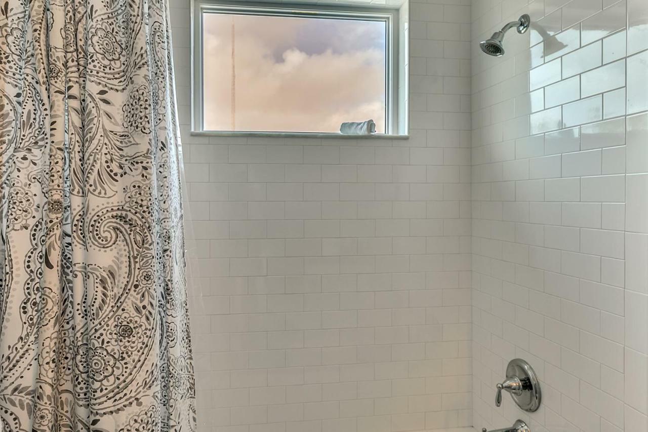 New 3/2 Duplex Minutes From Heart Of Tampa -Unit B Apartment ภายนอก รูปภาพ