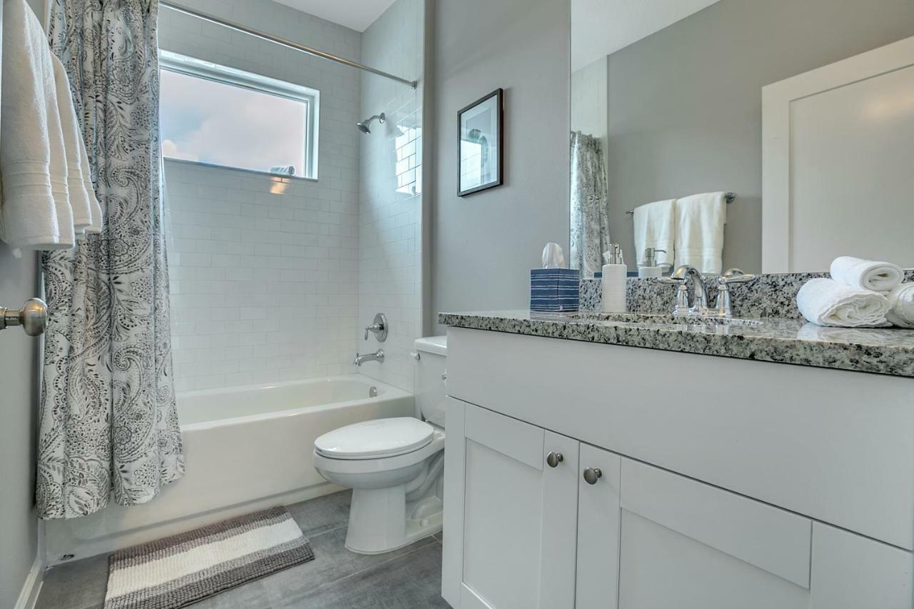 New 3/2 Duplex Minutes From Heart Of Tampa -Unit B Apartment ภายนอก รูปภาพ